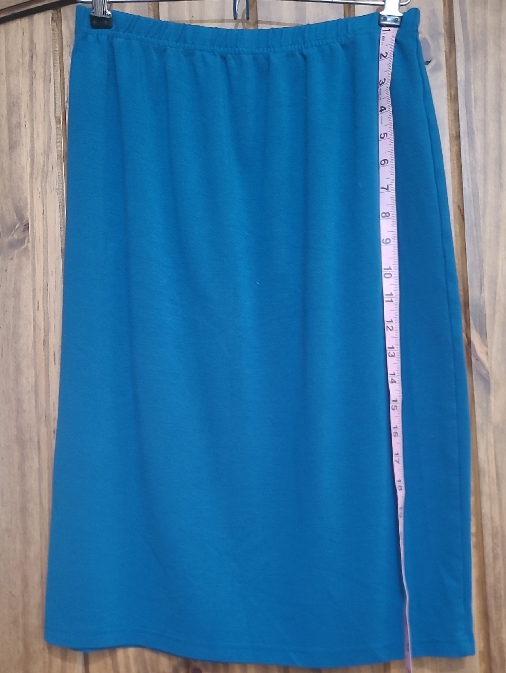 Nuggles Solid Teal Blue 24" Skirt. Size M